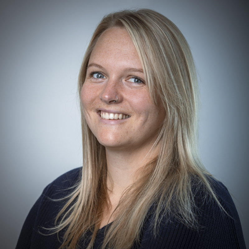 Mitarbeiter:innen-Foto von Beatrice Simböck
