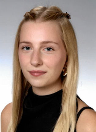Portrait von Miriam
